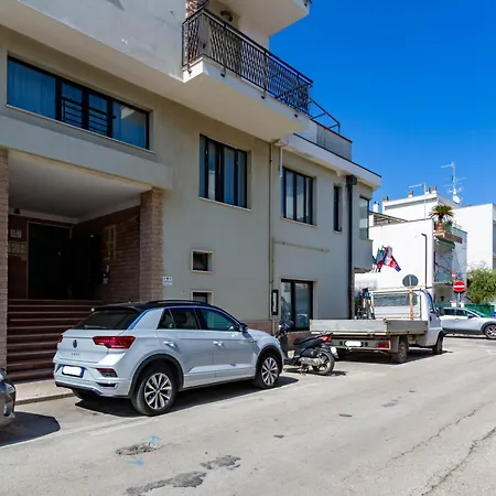 Floreana - Myho Casa San Benedetto del Tronto